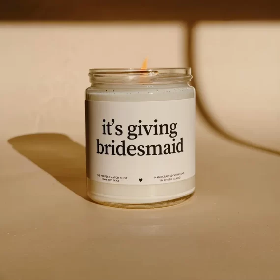 luxury scented candle in elegant jar, perfect bridesmaid gift