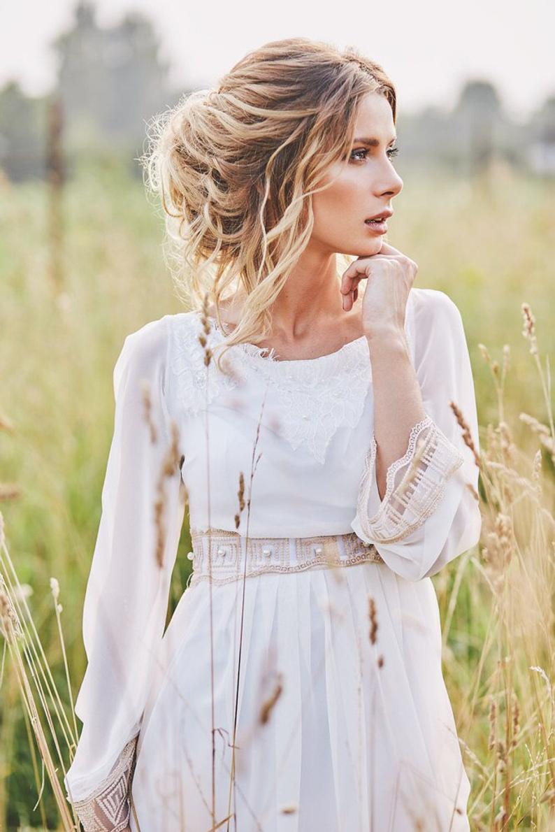 12 Rustic Wedding Dresses That Brides Can Wear with Cowboy Boots