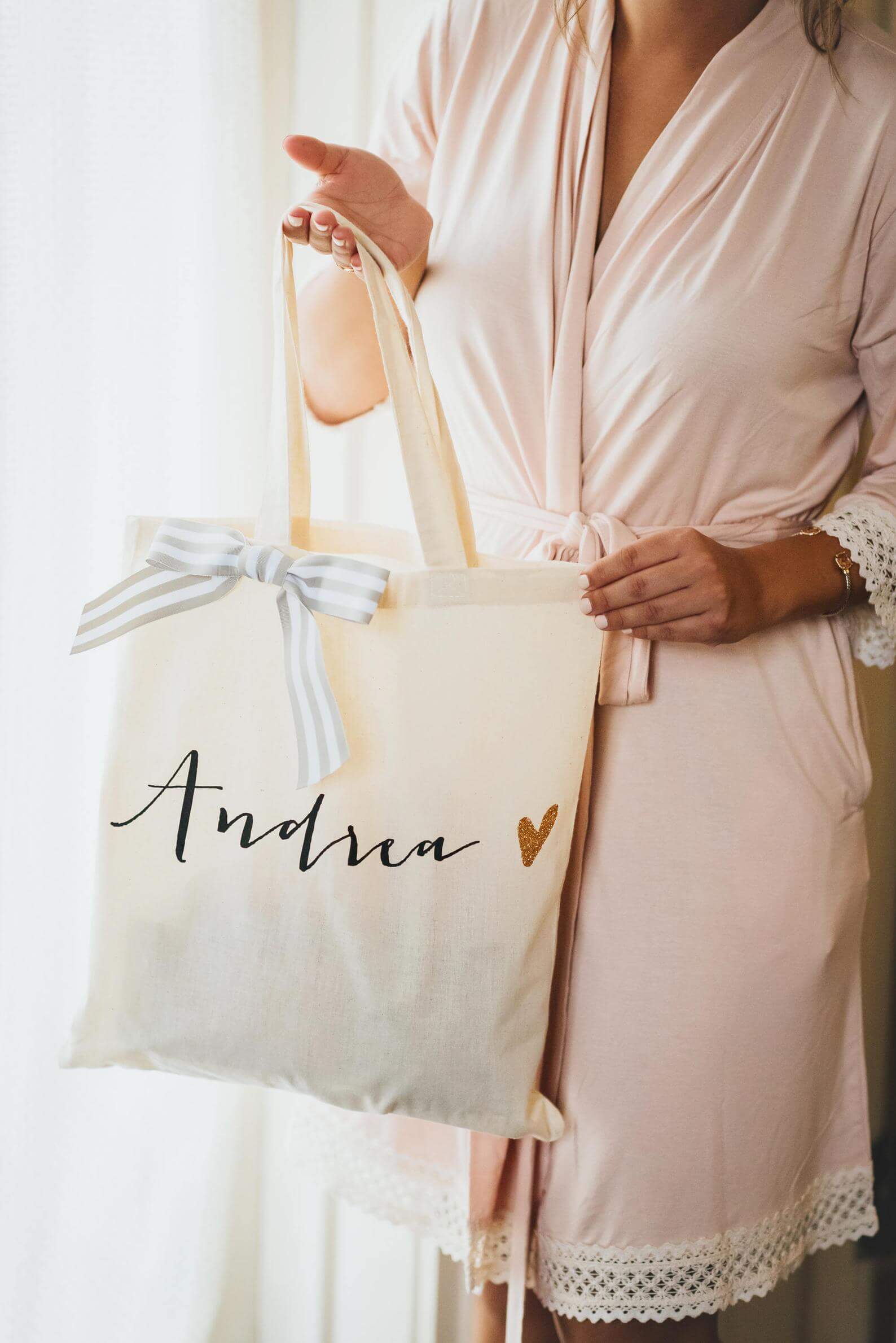 25 Non Jewelry Bridesmaid Gifts That Are Useful + Not Overdone | EB