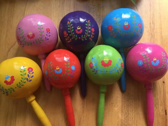 wedding maracas