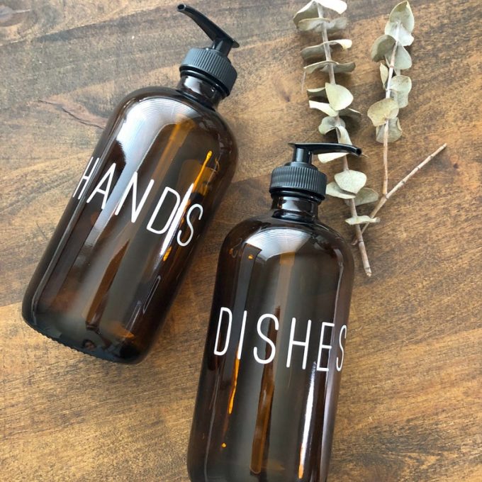 hands dishes soap set