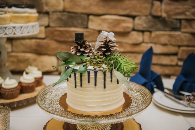 pinecone wedding cake topper