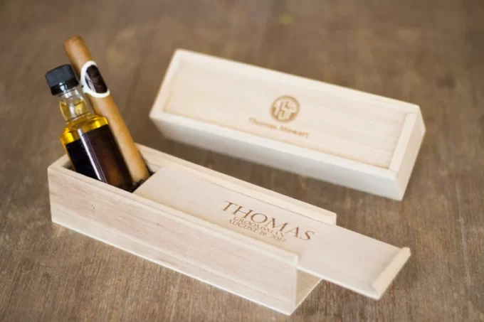 Wooden sliding cigar box for groomsman