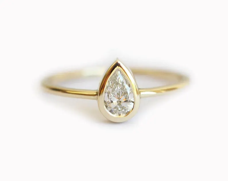 pear-shaped engagement ring