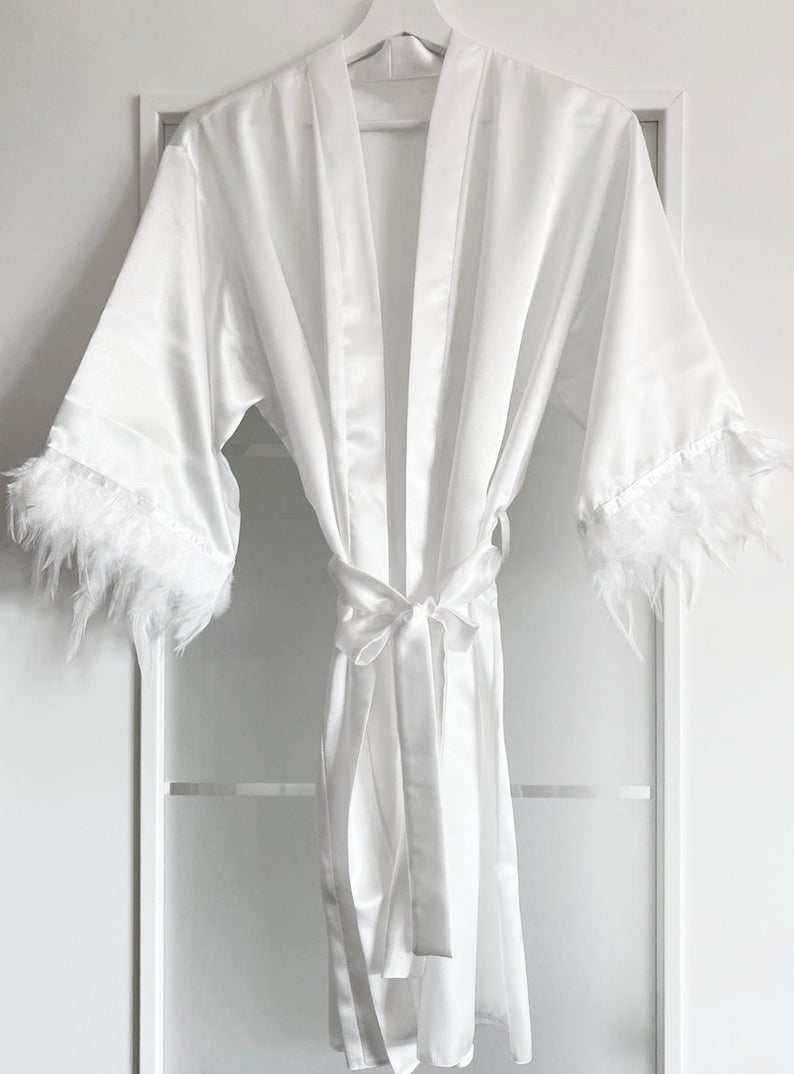 The 41 Best Bridal Robes for 2024: Long, Short, Feathers, Lace!