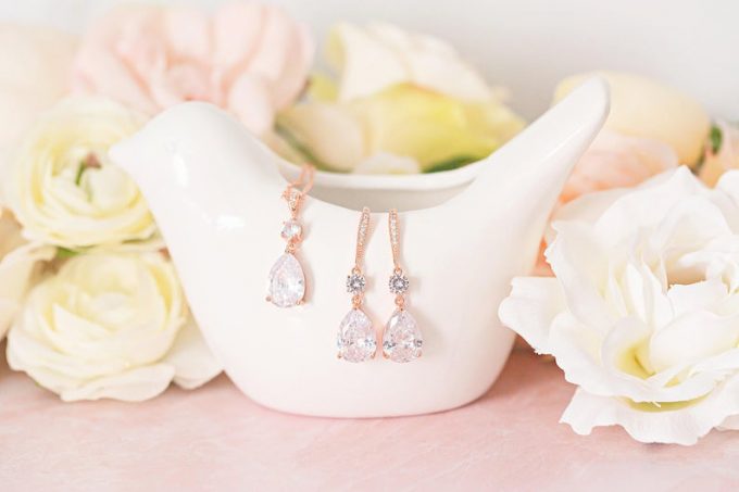 rose gold bridal jewelry set