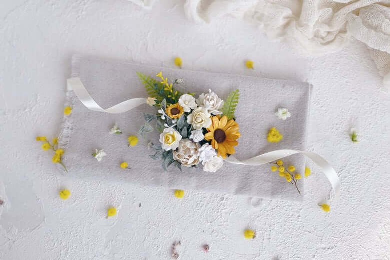 Can Bridesmaids Wear Corsages Instead of Bouquets? Emmaline Bride