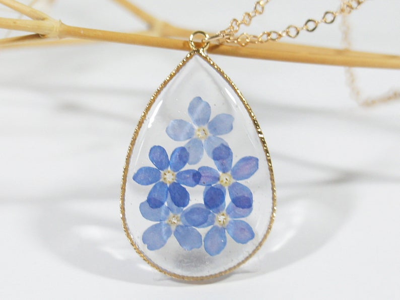 Real Flower Necklace for Wedding | Emmaline Bride