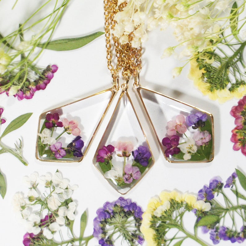 Real Flower Necklace for Wedding | Emmaline Bride