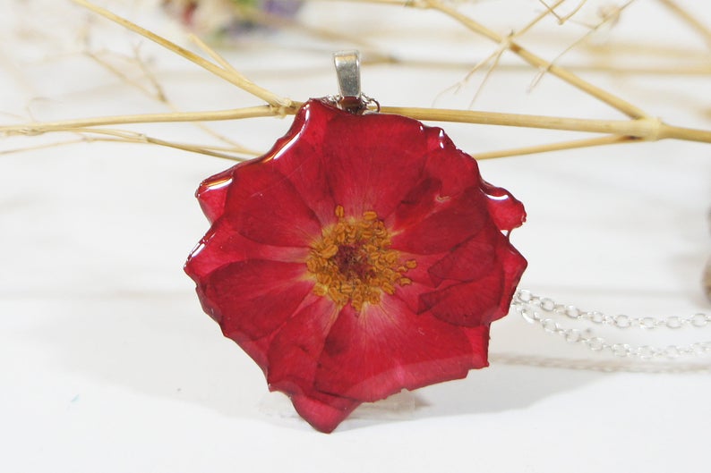 Real Flower Necklace for Wedding | Emmaline Bride