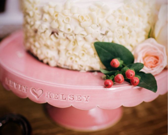 unique wedding cake stands