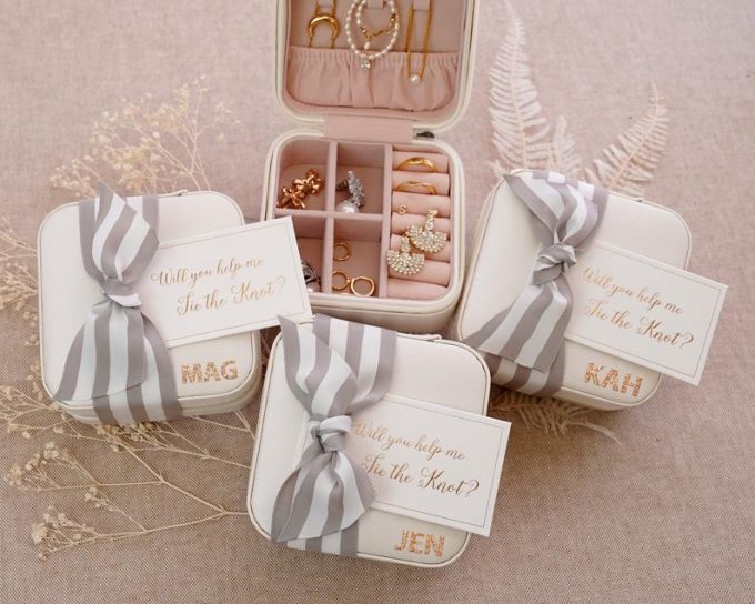 best jewelry boxes for bridesmaids