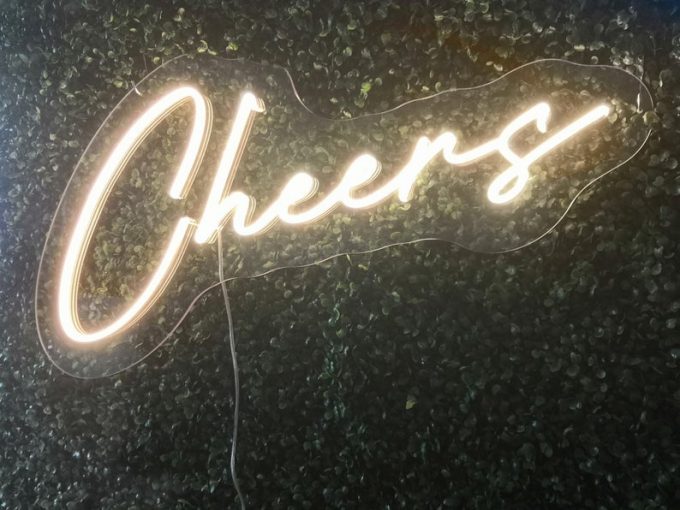 cheers neon sign for wedding