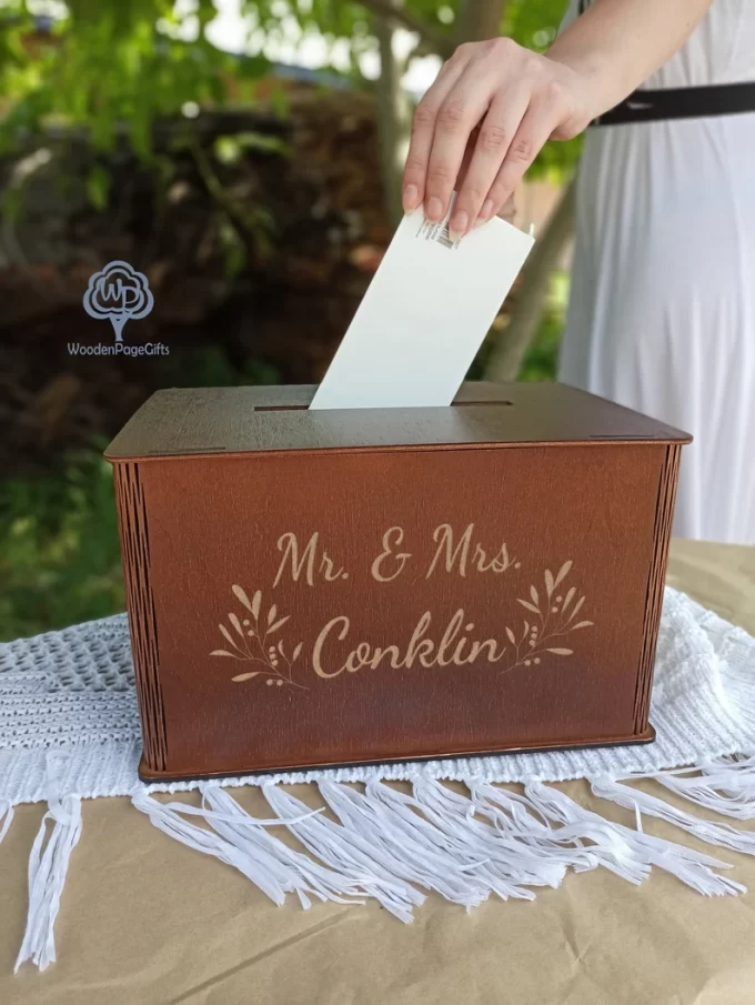 card box at a wedding