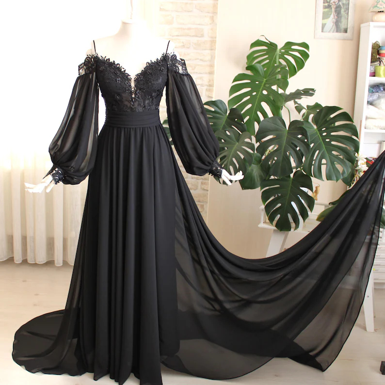 boho long sleeve black dress with long skirt