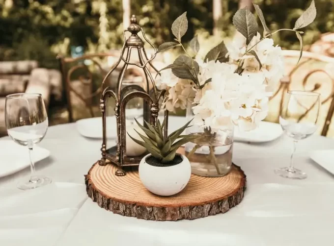 alternative wedding decorations to flowers