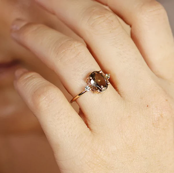 wedding ring worn on which finger