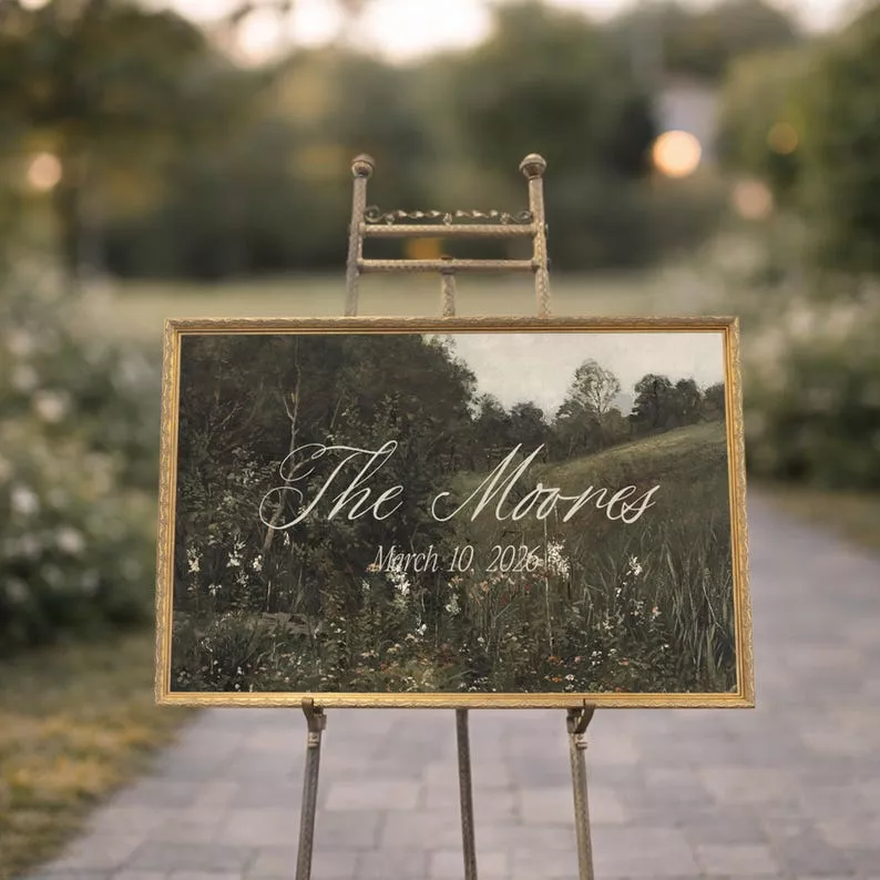 Personalized name wedding welcome sign on mirror and easel