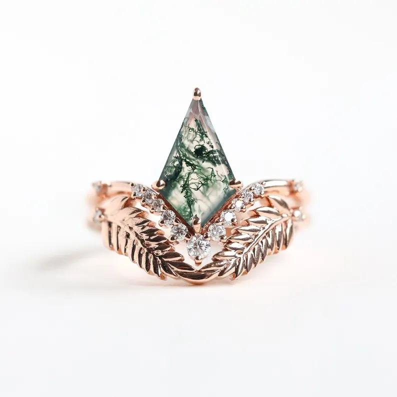 kite-shaped moss agate engagement ring with leaf band