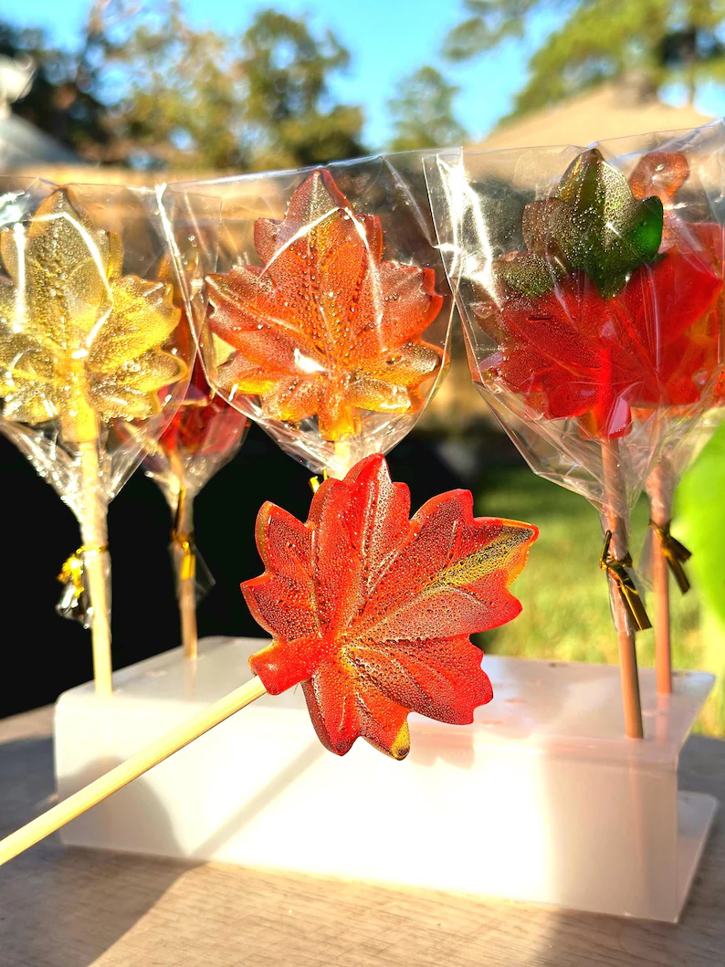 maple leaf lollipop wedding favors
