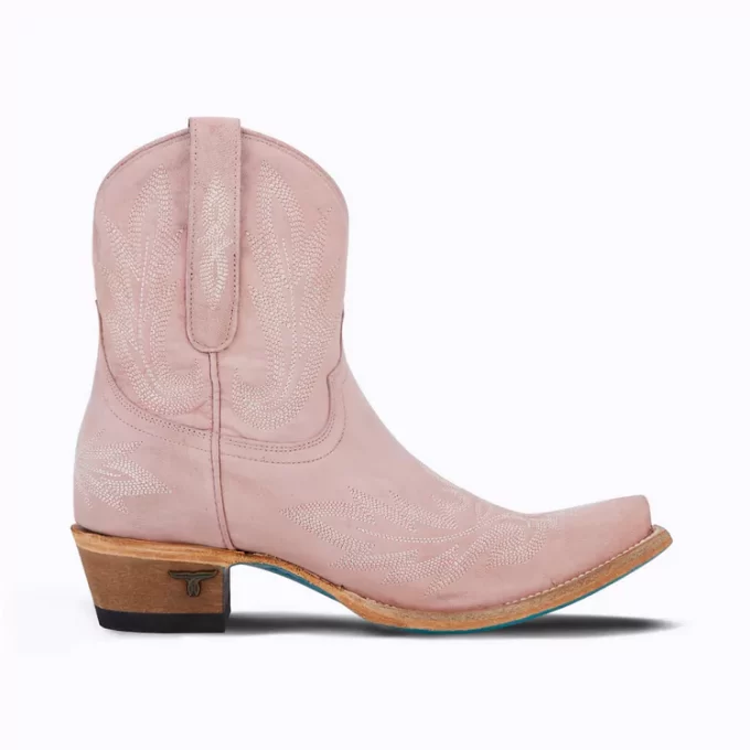 pink short boots
