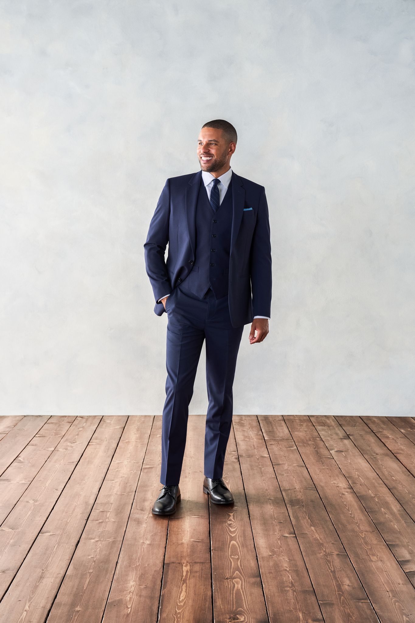 Here's the EXACT Cost to Rent a Tuxedo for a Wedding