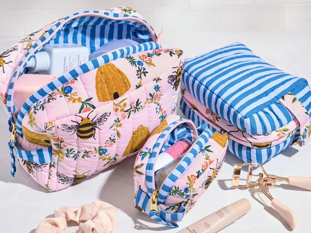 Three-piece makeup pouch gift set for bridesmaids