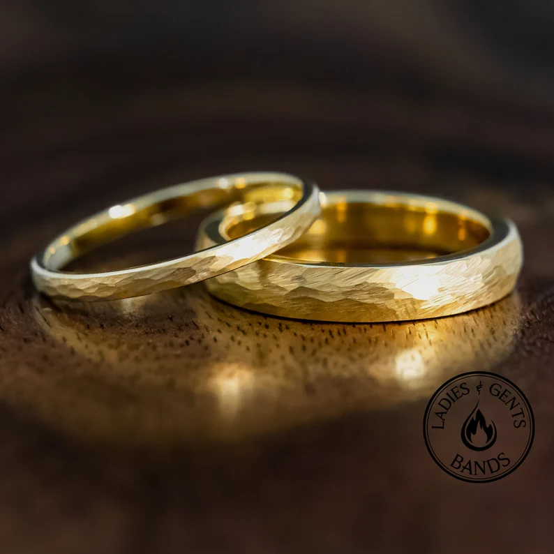 Gold Hammered Tungsten Wedding Ring Set, His and Hers 2mm/4mm Bands, Matching Wedding Bands for Couples