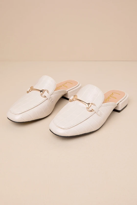 white slip on shoes that a wedding guest can wear appropriately