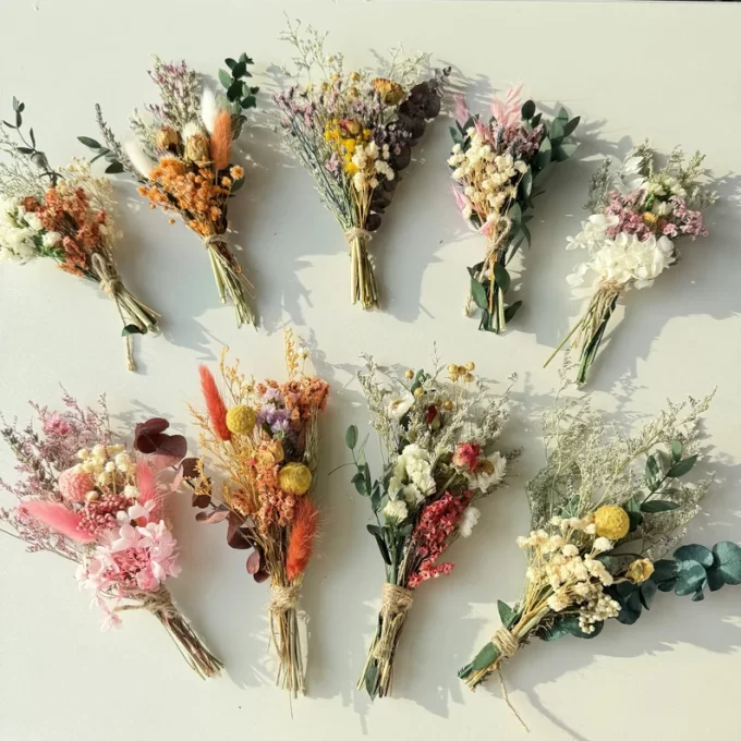 Colorful dried mini floral bouquets