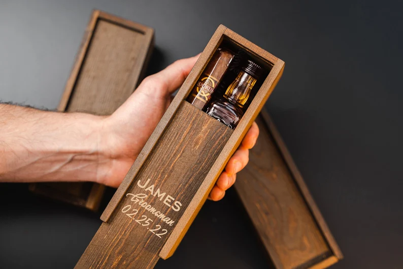 Wood cigar box for groomsmen engraved