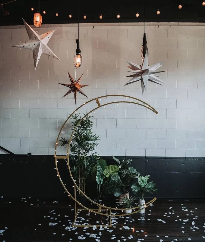 Moon shaped wedding arch