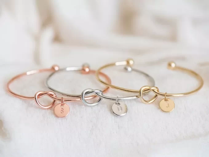 Tie the knot bracelet gift