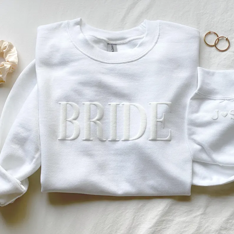 bride crewneck sweatshirt engagement gift for bride-to-be