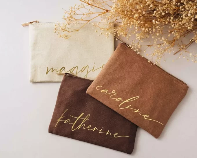 Wristlet bag for bridesmaids