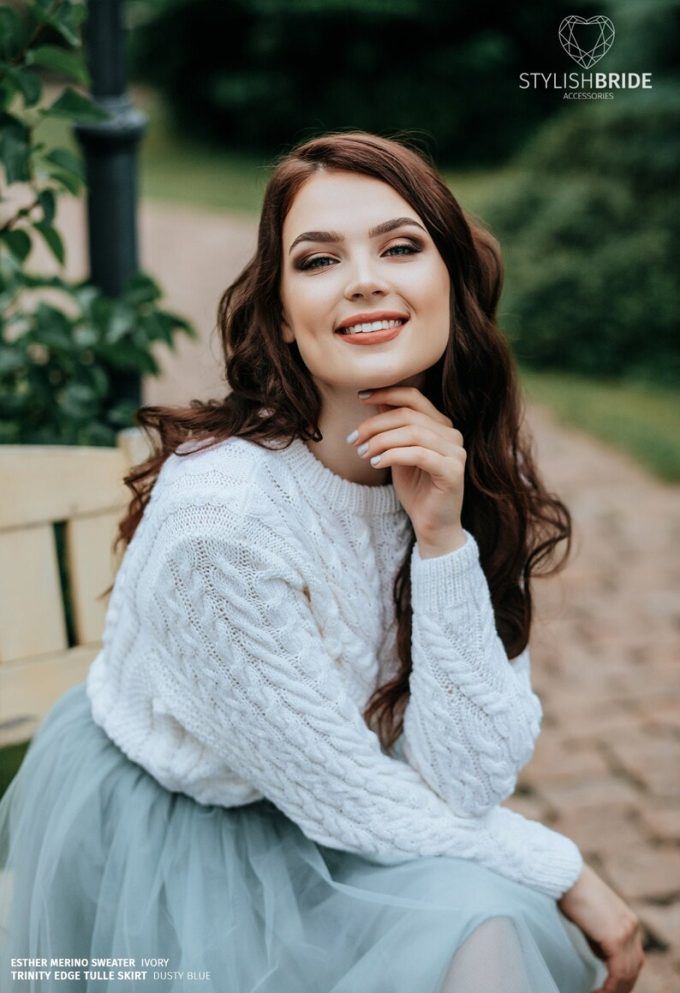 White knit cropped bridal sweater