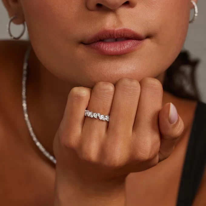 Platinum stacked diamond band