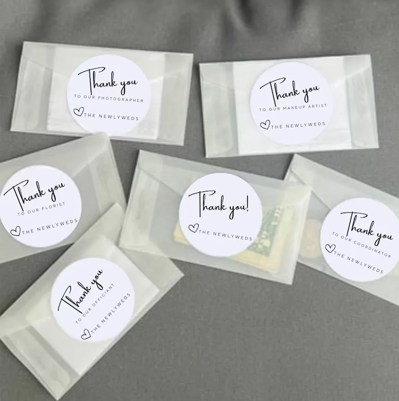 wedding vendor tipping envelopes for the day of