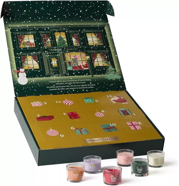 Yankee Candle 2026 12 Days of Christmas Advent Calendar with 12 mini candles