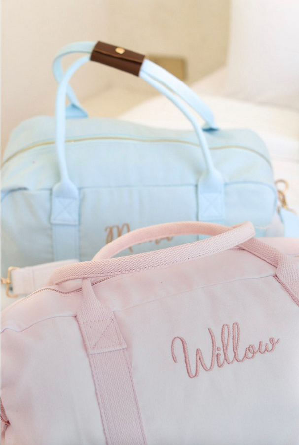 Cute weekender duffel bags for bridesmaids with names embroidered