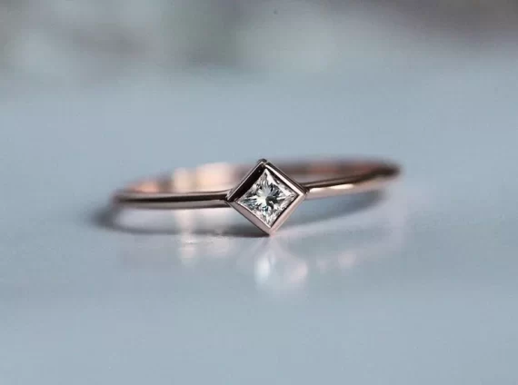 engagement ring with princess cut