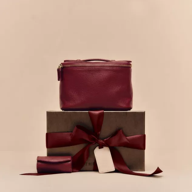 Leather train case gift set in garnet red