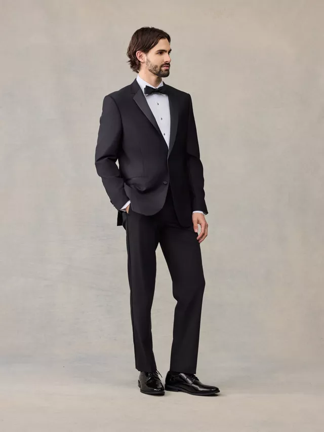 Notch lapel tuxedo for wedding suits groom and groomsmen