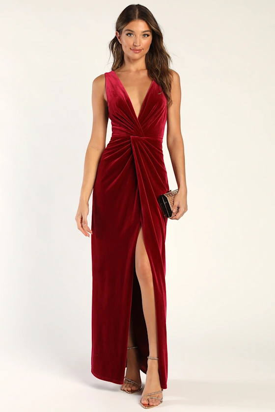 Velvet sleeveless maxi in wine red
