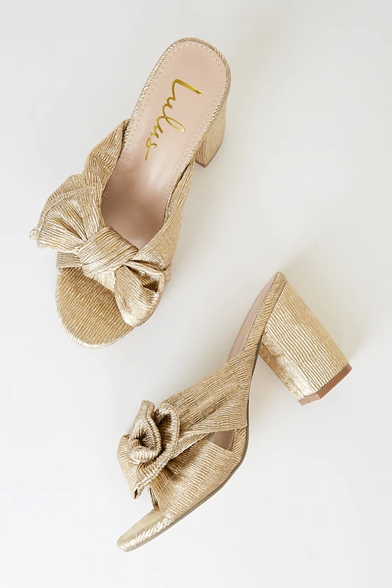 gold wedding shoes that are not white