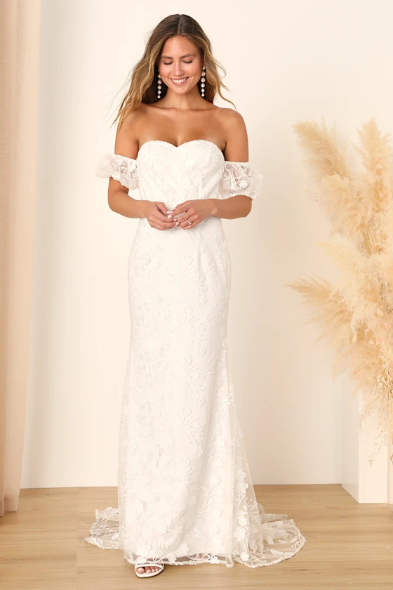 lace A-line wedding dress under $500