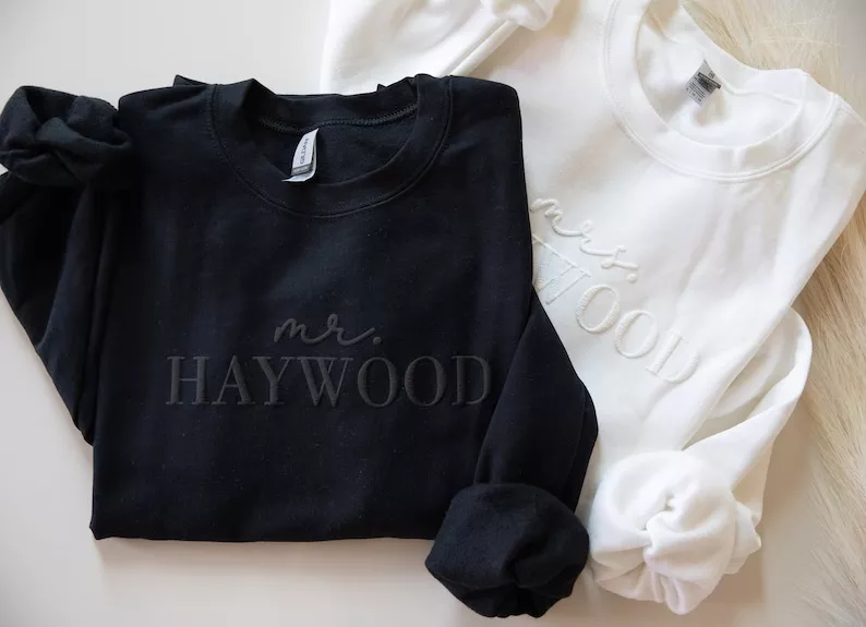 couple minimalist Mr & Mrs sweatshirts for cozy date