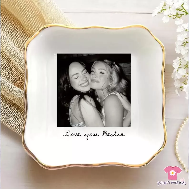 Personalized bestie jewelry dish as a thoughtful Galentine’s Day gift for friends