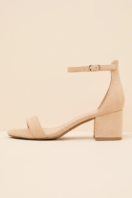 garden wedding guest block heel