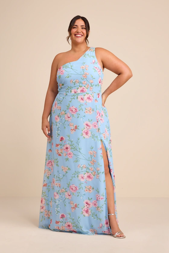 Blue floral print wedding guest dress for plus-size